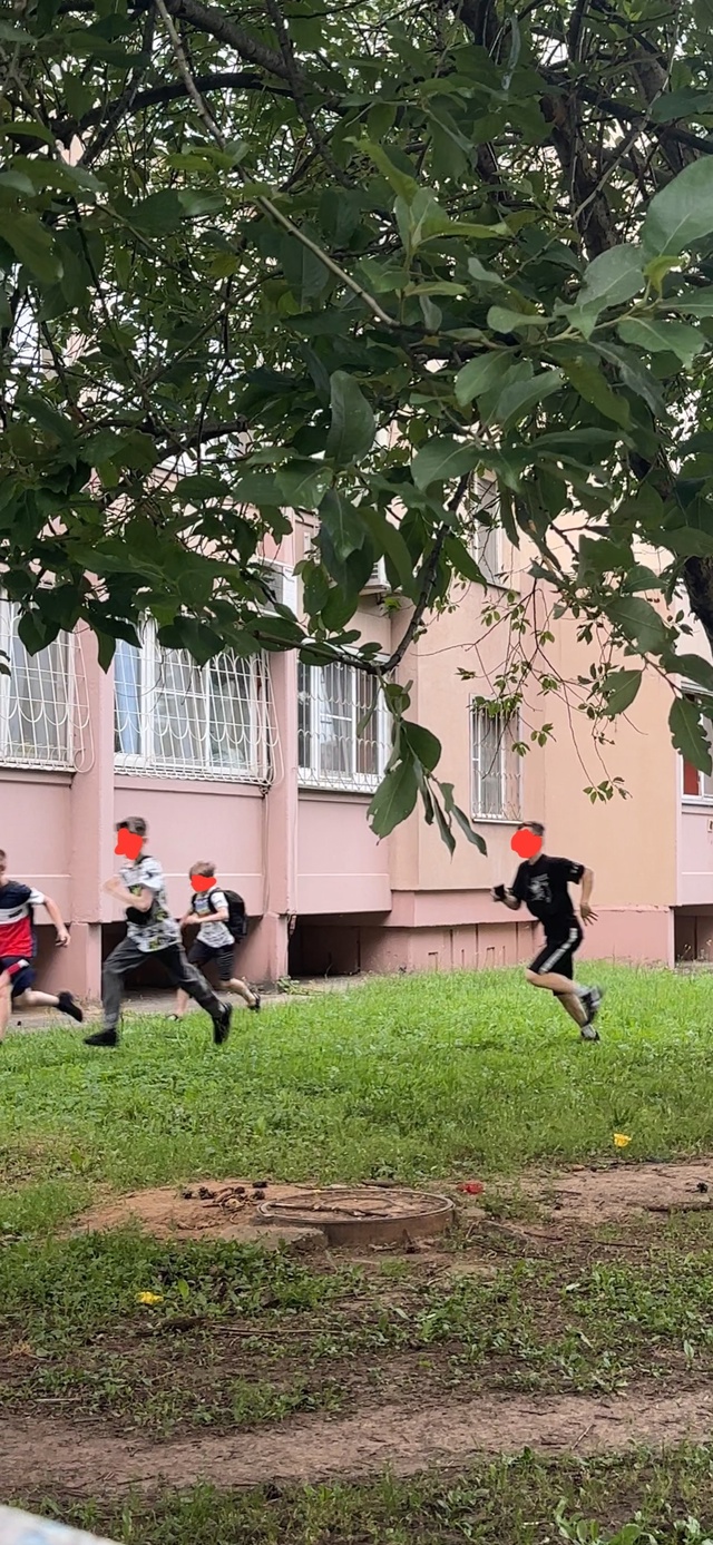 18 июля 2025 года, в пятницу, примерно с 18:20 до 18:30, в микрор?...