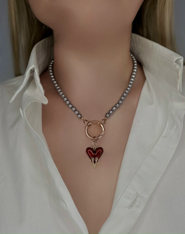 Украшения Monile созданы, чтобы привлекать взгляды!
Кажд...