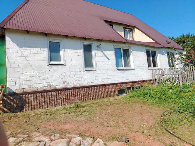 Продаётся дом 100 м² , баня, гараж в доме, большой сад, по?...