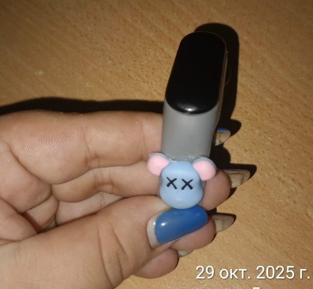 Нашла часы на молодёжном 3. Писать в личку