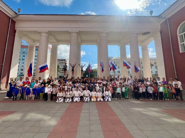 💪 КОПЕЙСК СЕГОДНЯ ВЫШЕЛ НА ЗАРЯДКУ!
В пятый раз старт...