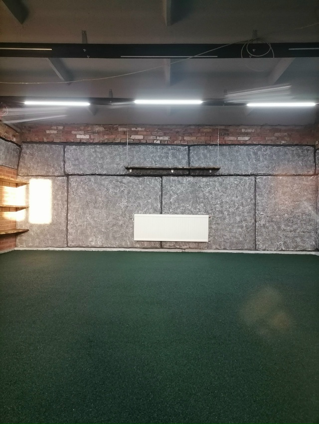 Укладка резиновой крошки, бесшовное резиновое покрыти...