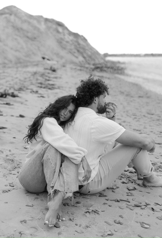 А вы знаете, судьба она не дура. Она приводит к вам люде?...