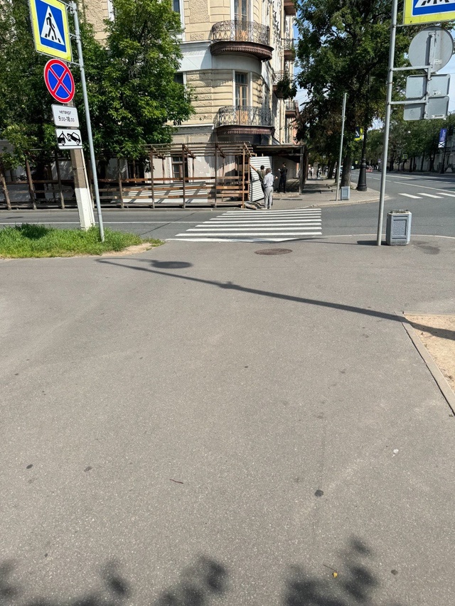 Вот и начали наконец-то ремонт ДК