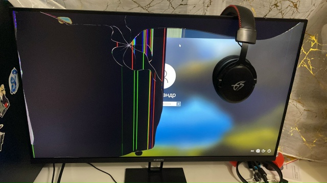 Здравствуйте, в городе кто - нибудь занимается ремонто?...