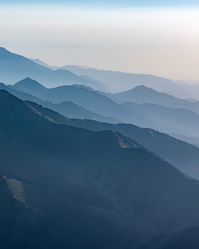 🏔️ Алатау 🇨🇳 🇰🇿
