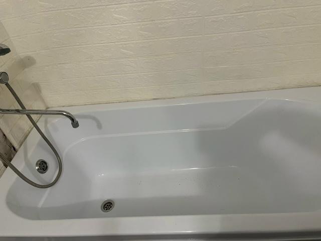 Продается 2х комнатная кВ в п Прибельский.
2 этаж Калини...