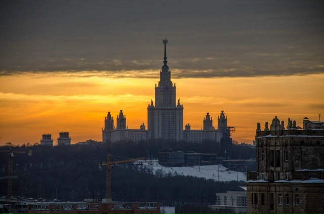 МГУ в лучах заката 🔥
