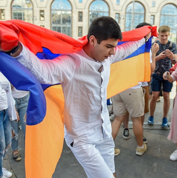 В Москве стремительно растёт число армян, таджиков и к?...