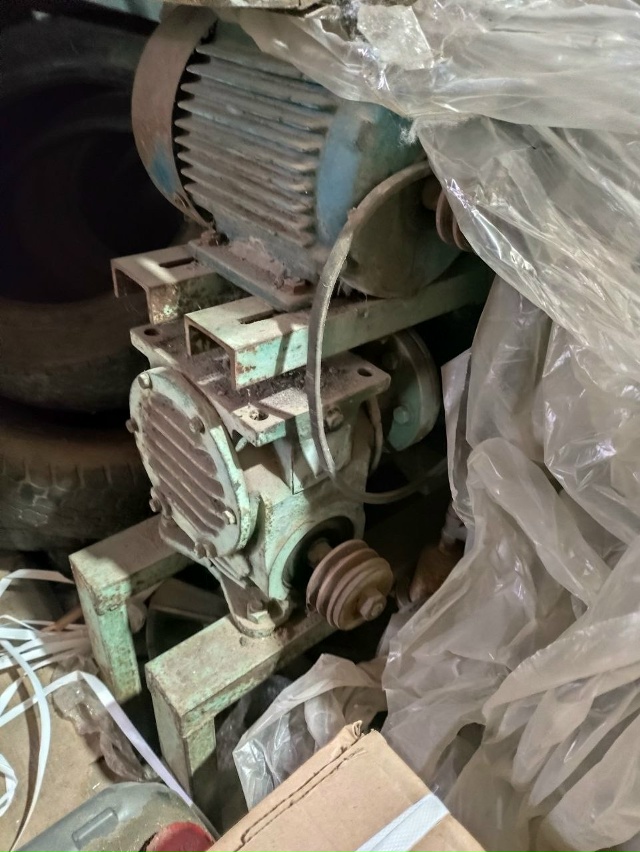 Продам оборудование для изготовления пенобетона, боль...