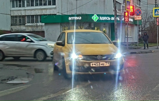 Скажите пожалуйста, а у нас в Туле вообще госавтоинспе?...