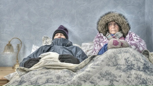 Расскажите, как у вас с теплом? Уже хорошо прогрелись б?...