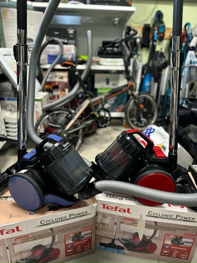 В магазине уцененной бытовой техники «ТехноЭлемент» о...