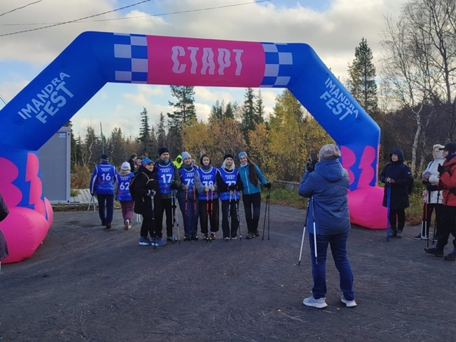 ❄🏃 Сегодня вблизи Мончегорска на территории горного ...