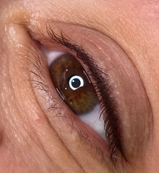 Если вы давно хотели сделать себе перманентный макияж ...