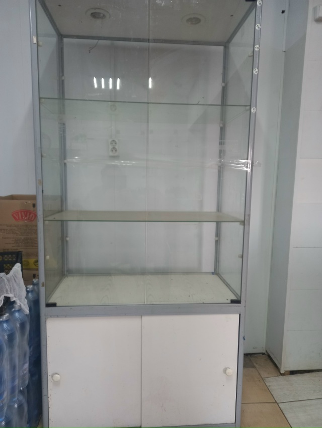 Продам. Стеклянная 3 т.р конфетница5 т.р. тел. 89228070478. Или ...