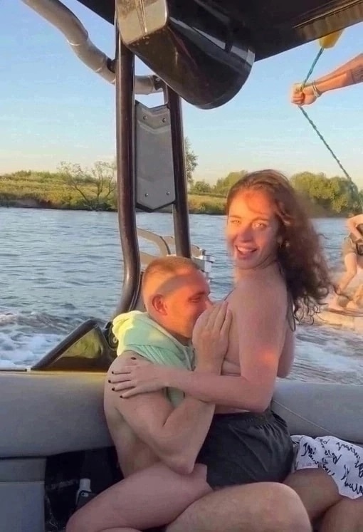 😳 Литвин поучаствовал в странной фотосессии перед Но?...