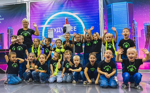 0+ Успейте посетить [club179672081|«Планету Роботов»] в Луге 26,...