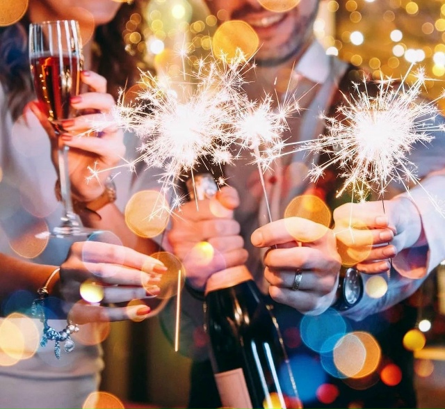 Рады сообщить, что мы активно ведём запись
на новогодн...