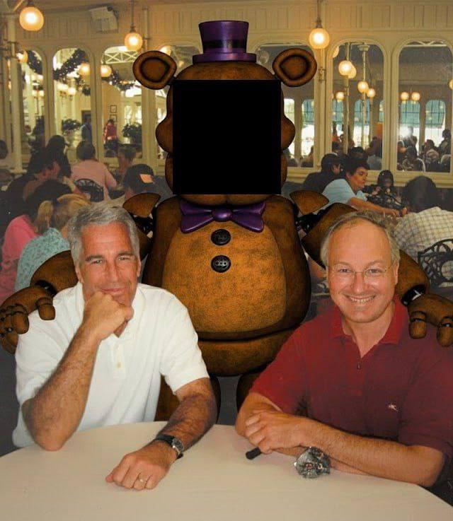 Джеффри Эпштейн рассылал порно с персонажами Five Nights at Freddy’s — это всплыло в новых архивах М