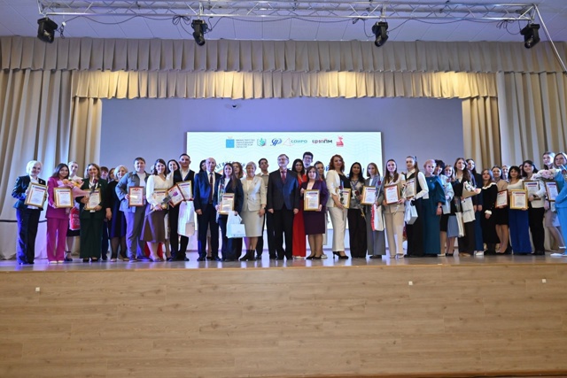 📚 В регионе отметили лучших молодых педагогов года
В ...