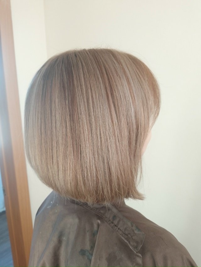 Оказание услуг парикмахера - колориста все виды сложно...