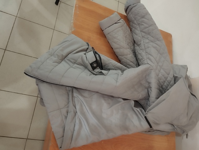 Кто-то перепутал куртки в Алнашском РДК.
Просим срочно ...