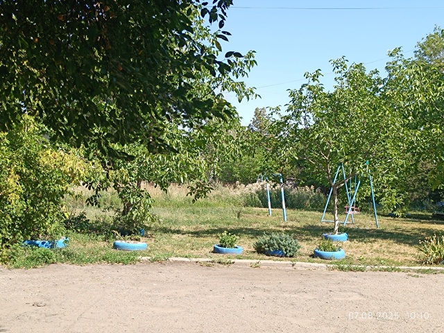 Вот так же фото 28 КПД рядом садик, спорт школа, пройти н?...