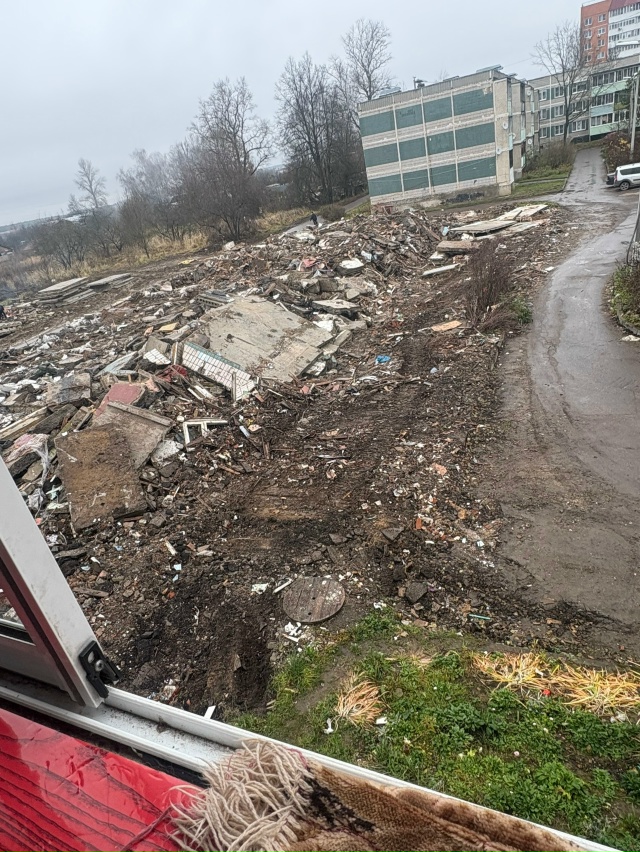 Уважаемая администрация,примите меры,сколько можно по...