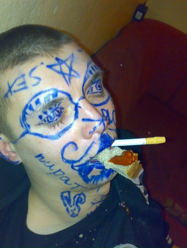 Странная кормёжка , но и ладно