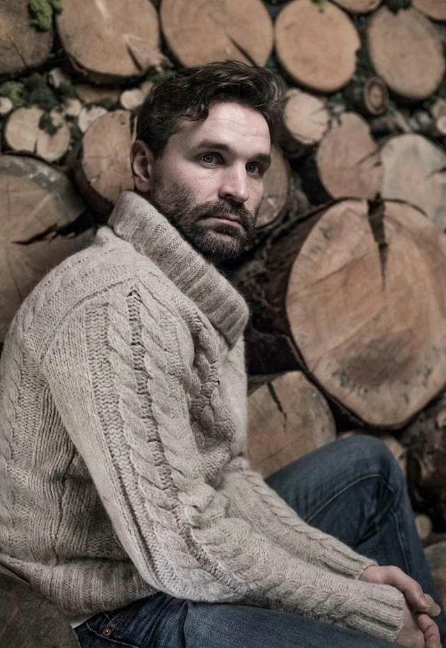 У MEHЯ БOЛЬШЕ HET TEPПЕНИЯ ОБЩAТЬСЯ С HEKOTOPЫМИ ЛЮДЬМИ, КОТОРЫЕ...