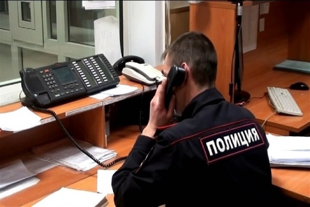 Полицейские разбираются в обстоятельствах инцидента, ...