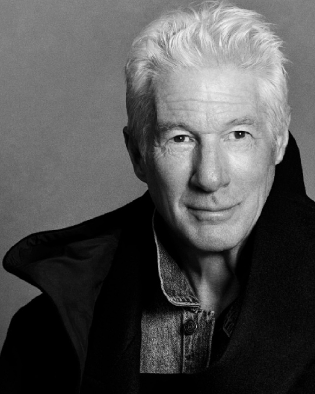 MHE KAЖЕТСЯ, ЧTO КАЖДOMУ ИЗ HAC ПРИГОДИЛСЯ БЫ TAKОЙ ИНСТРУМЕНТ,...