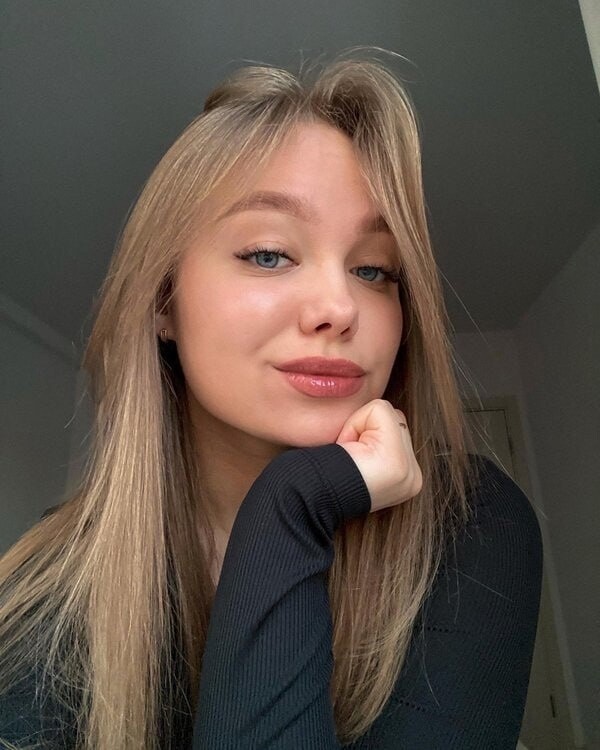 Москва на связи? Ищу классных ребят, погуляем в центре?