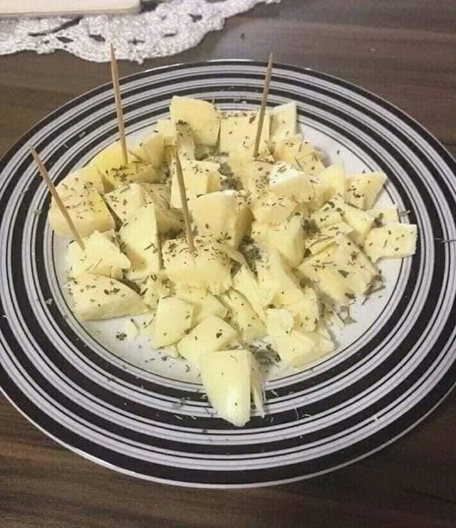 Никогда не злите девушек, а то они начинают мстить😅