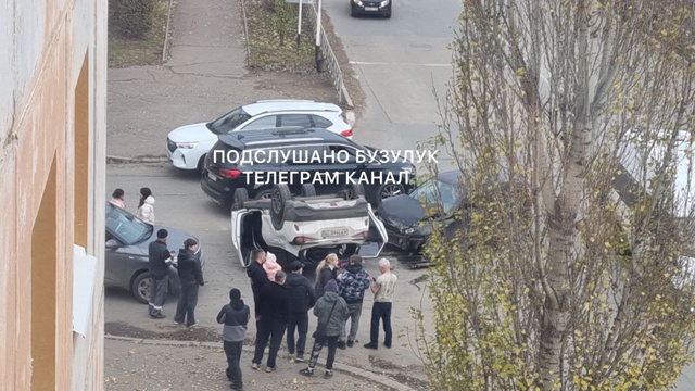 ДТП на Рожкова. Кадры вблизи от очевидцев в комментари?...