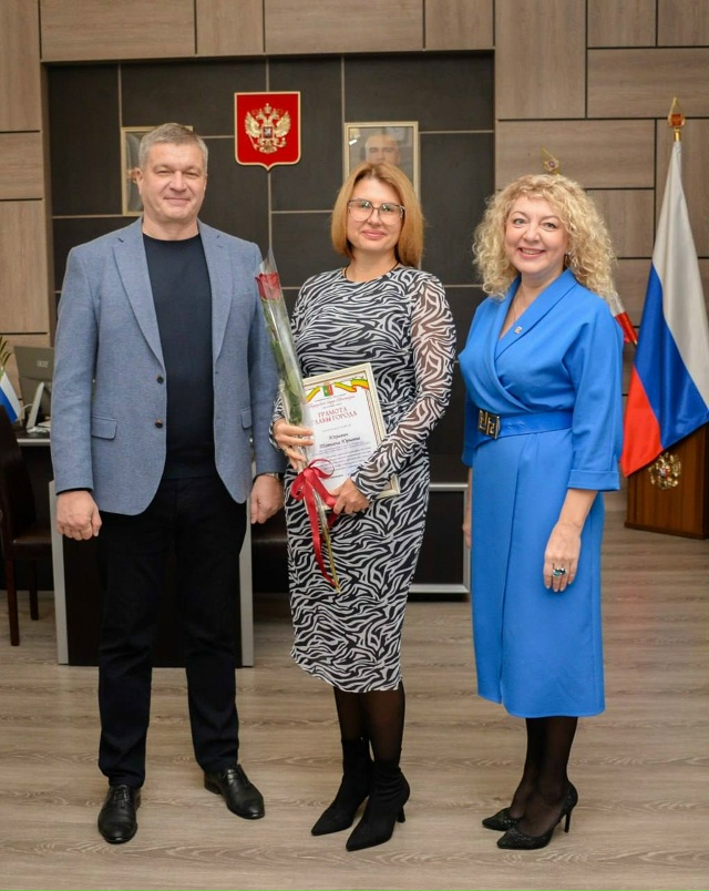 Сегодня рабочий день начался с поздравления с Днём юри...