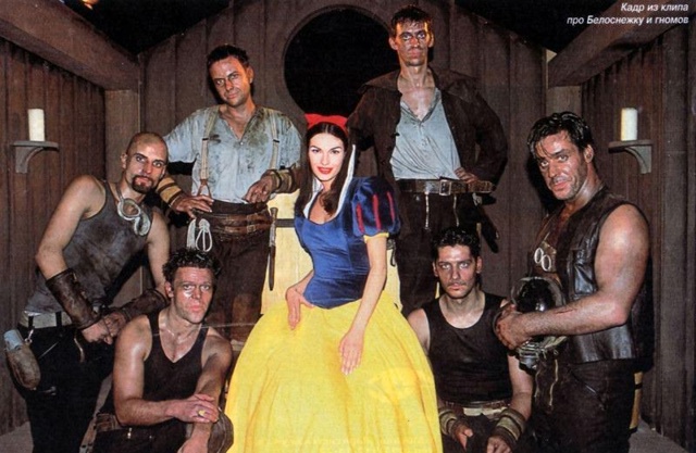 Rammstein и русская модель Юлия Степанова сыгравшая роль Б?...