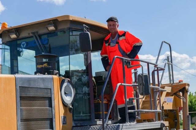 ? Работники дорожного хозяйства и ветераны отрасли с?...