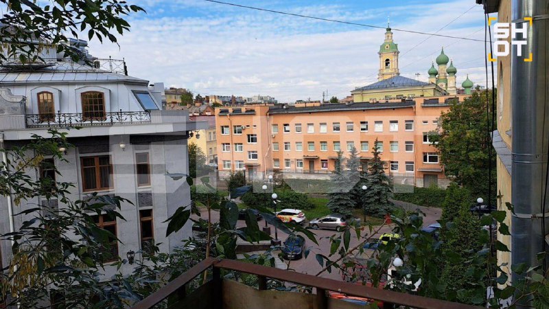 Болгарка продала свою питерскую квартиру, на которую почти год искала покупателя. Она избавилась от