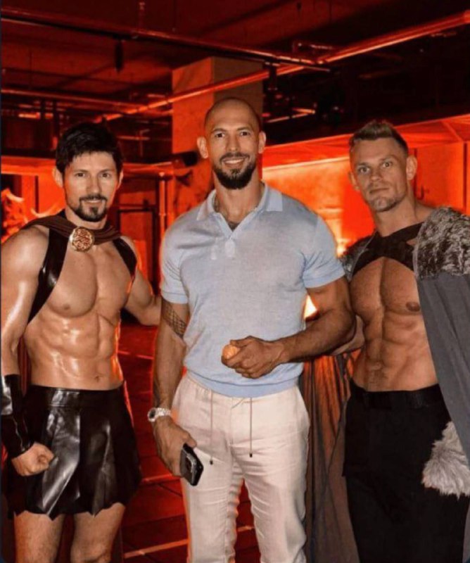 Уууу Тейт. Пубертатного кринжа гарантированно станет больше
Я, кстати, буквально вчера хотел написа