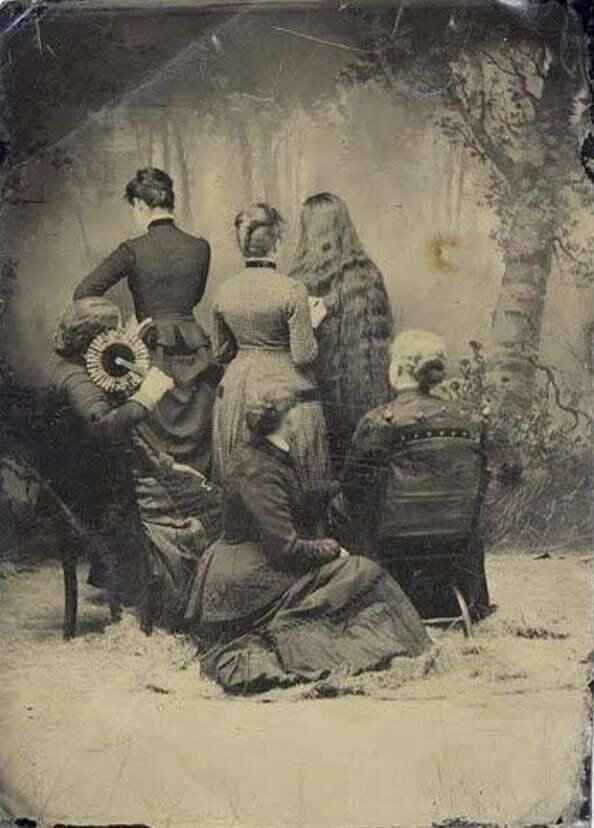 Тревожные исторические фотографии о жутких моментах и...