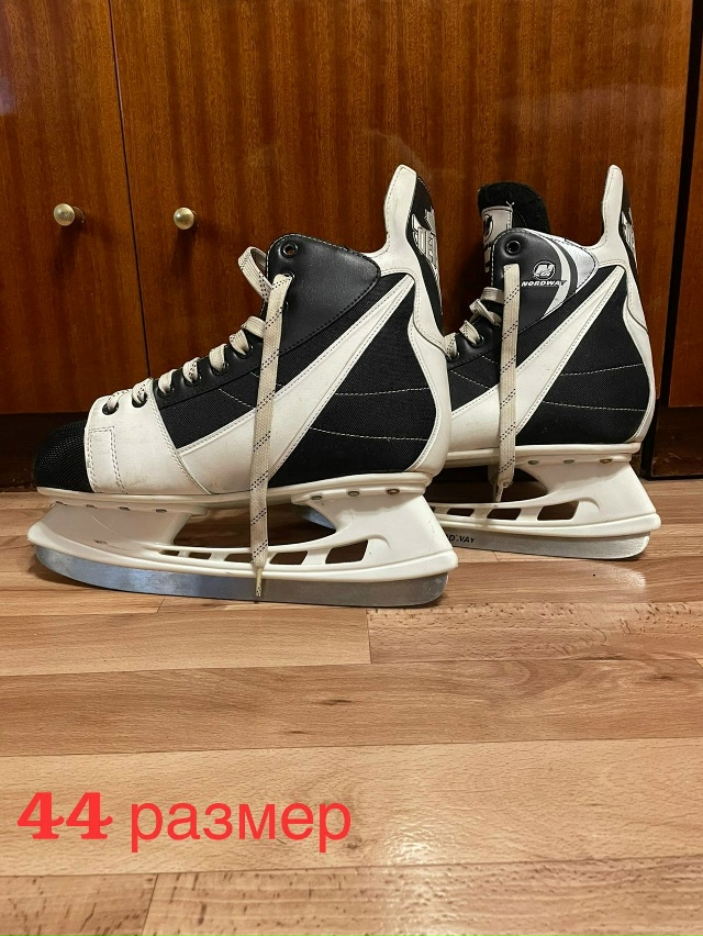 Продадим коньки все вопросы 89225393709 ватсап