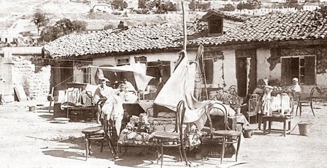 1927 год. Ялта ждала туристов, и казалось, что лето начнёт...