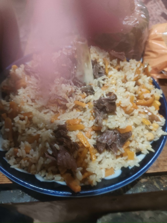 С праздником Зафара!, и всех с Узбекистана, вы лучшие! с?...