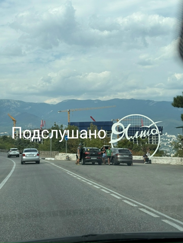 Вопрос больше к коренным ялтинцам, а вы тоже заметили к...