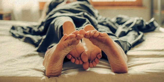 ‼️Утренний секс повышает зарплату и приводит к успех?...