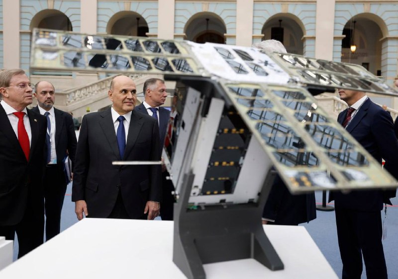 Мишустин сегодня выступил на «Транспорте России». Но протокольной речью дело не ограничилось, на выс