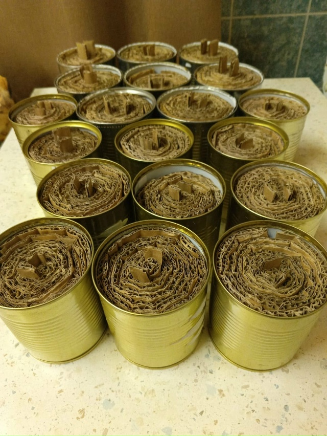 Всем доброе утро ?. Приму в дар жестяные банки из под г...