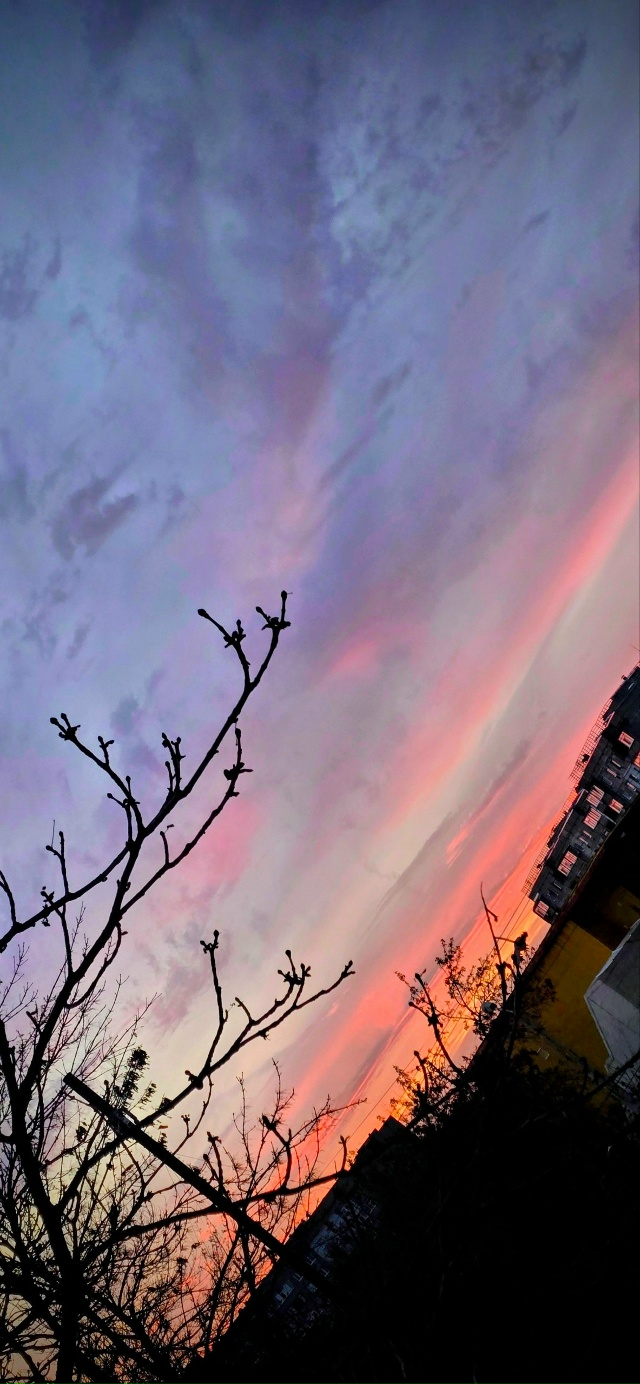 Сегодняшний закат от наших подписчиков 🌆